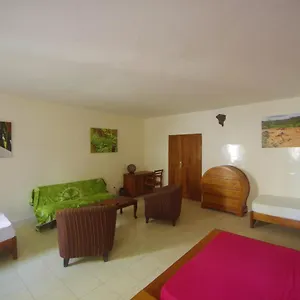 Couette-café Ty Milyn Mazela Sa, Dakar